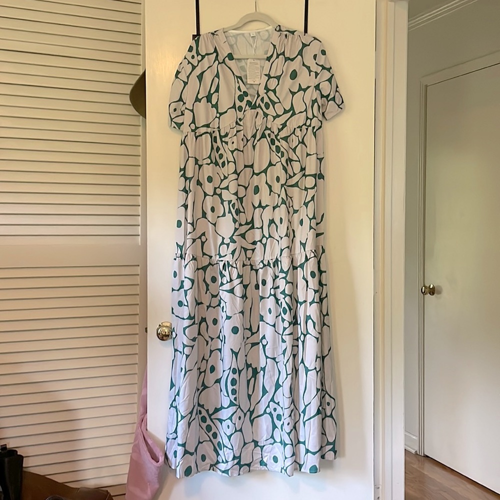 MAXI dress